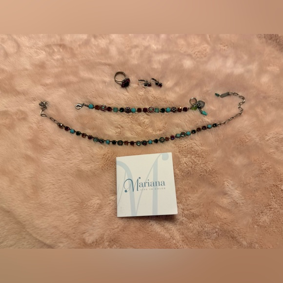 MARIANA Jewelry Set - Picture 1 of 6